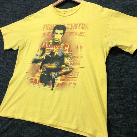 Cassius Clay Mahammad Ali Yellow T-Shirt Size XL - Picture 1 of 8